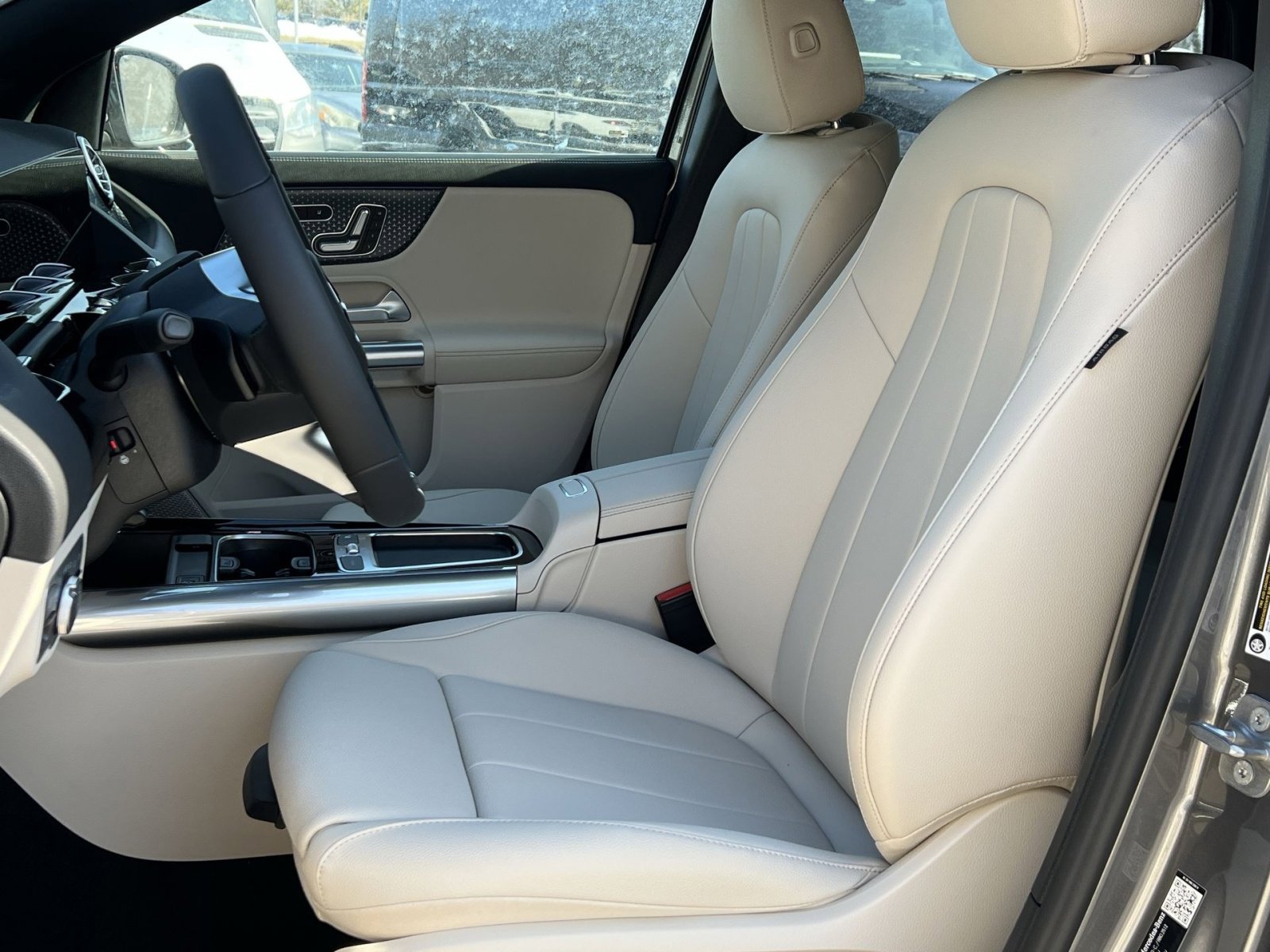 New 2026 Mercedes-Benz GLA 250 4MATIC image 11