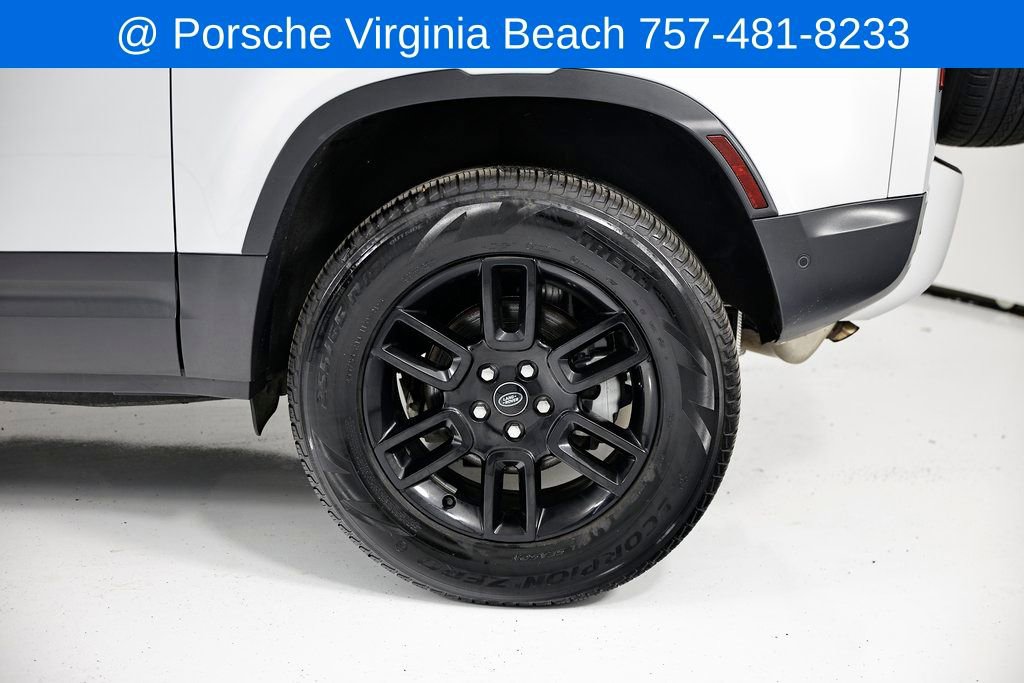 Used 2023 Land Rover Defender 90 S image 7