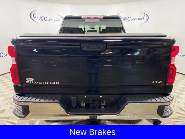 Certified 2020 Chevrolet Silverado 2500 LTZ w/ LTZ Premium Package AWD/4WD image 5