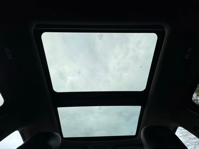 Used 2017 Ford F150 Lariat w/ Equipment Group 502A Luxury AWD/4WD image 21