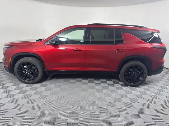 Used 2025 Chevrolet Traverse RS image 6