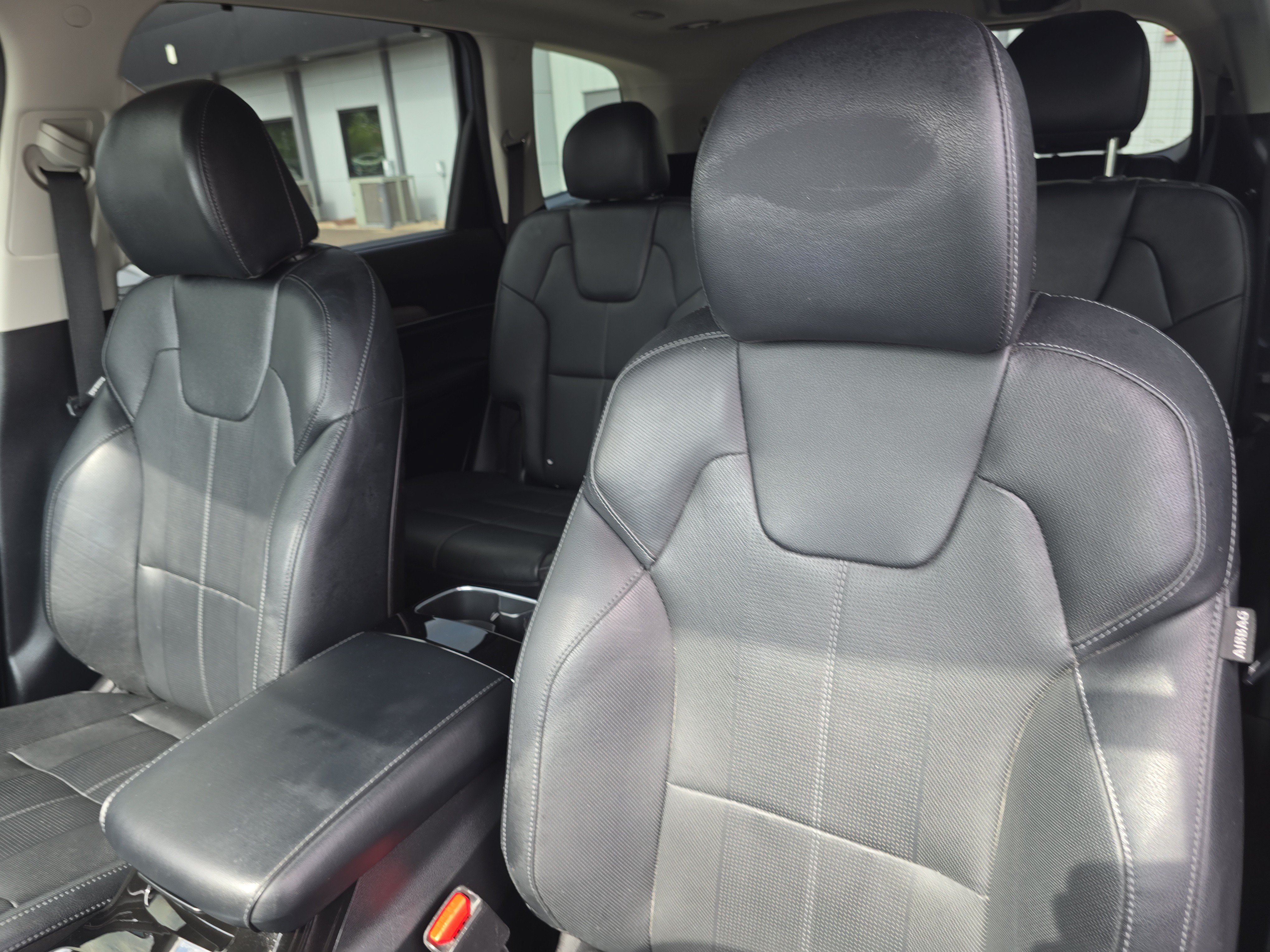 Certified 2022 Kia Telluride SX w/ Towing Package AWD/4WD image 23