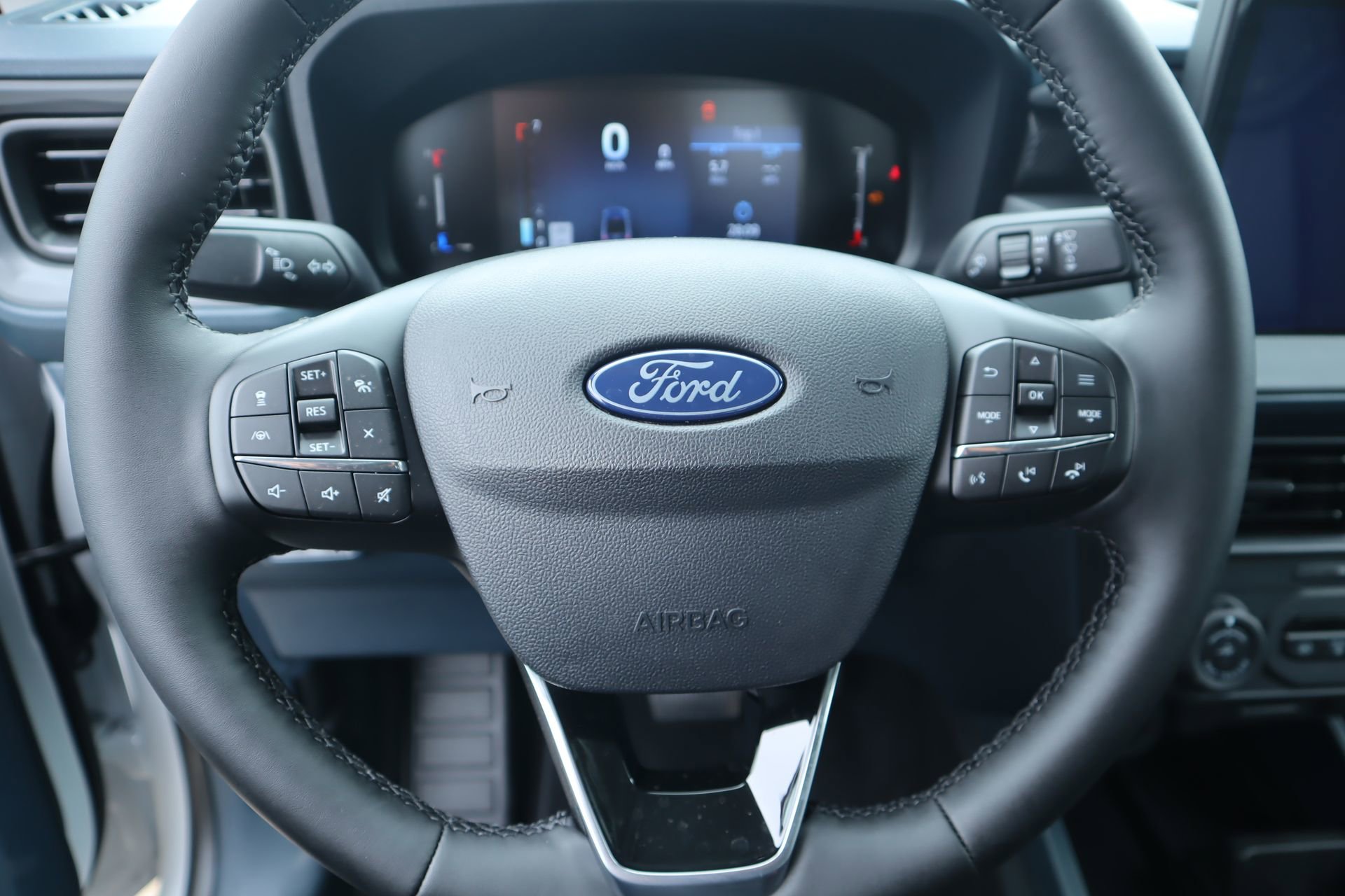 New 2026 Ford Maverick Lariat w/ Black Appearance Package AWD/4WD video 2