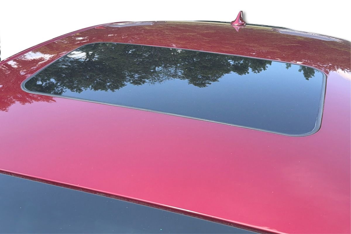 Used 2019 Ford Fusion SEL FWD image 11