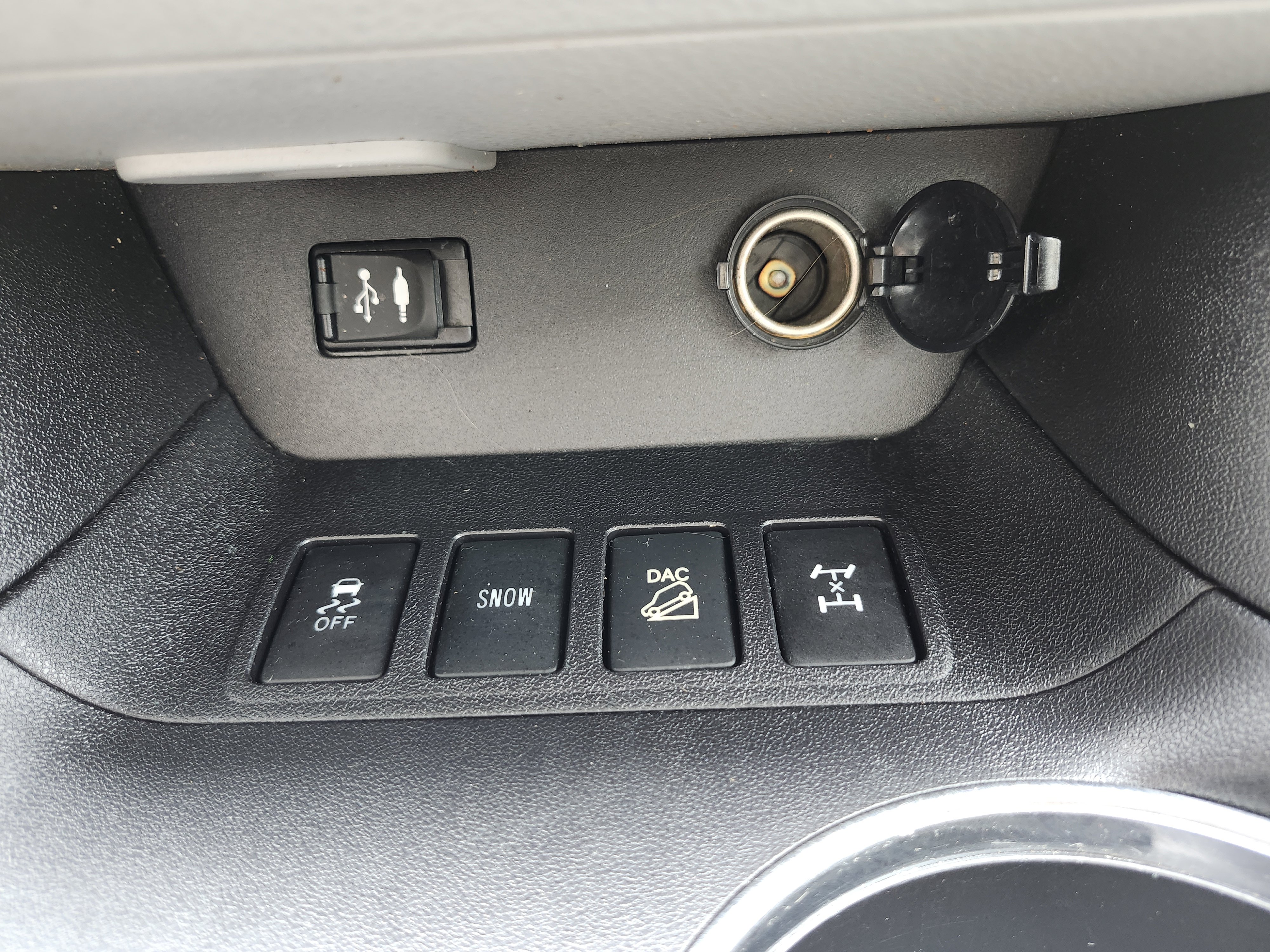 Used 2016 Toyota Highlander Limited image 8