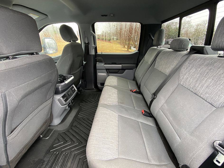 Used 2021 Ford F150 XLT w/ Equipment Group 302A High image 15