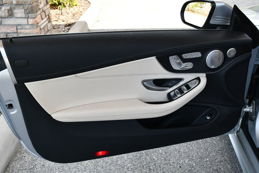 Used 2023 Mercedes-Benz C 300 4MATIC Cabriolet image 16