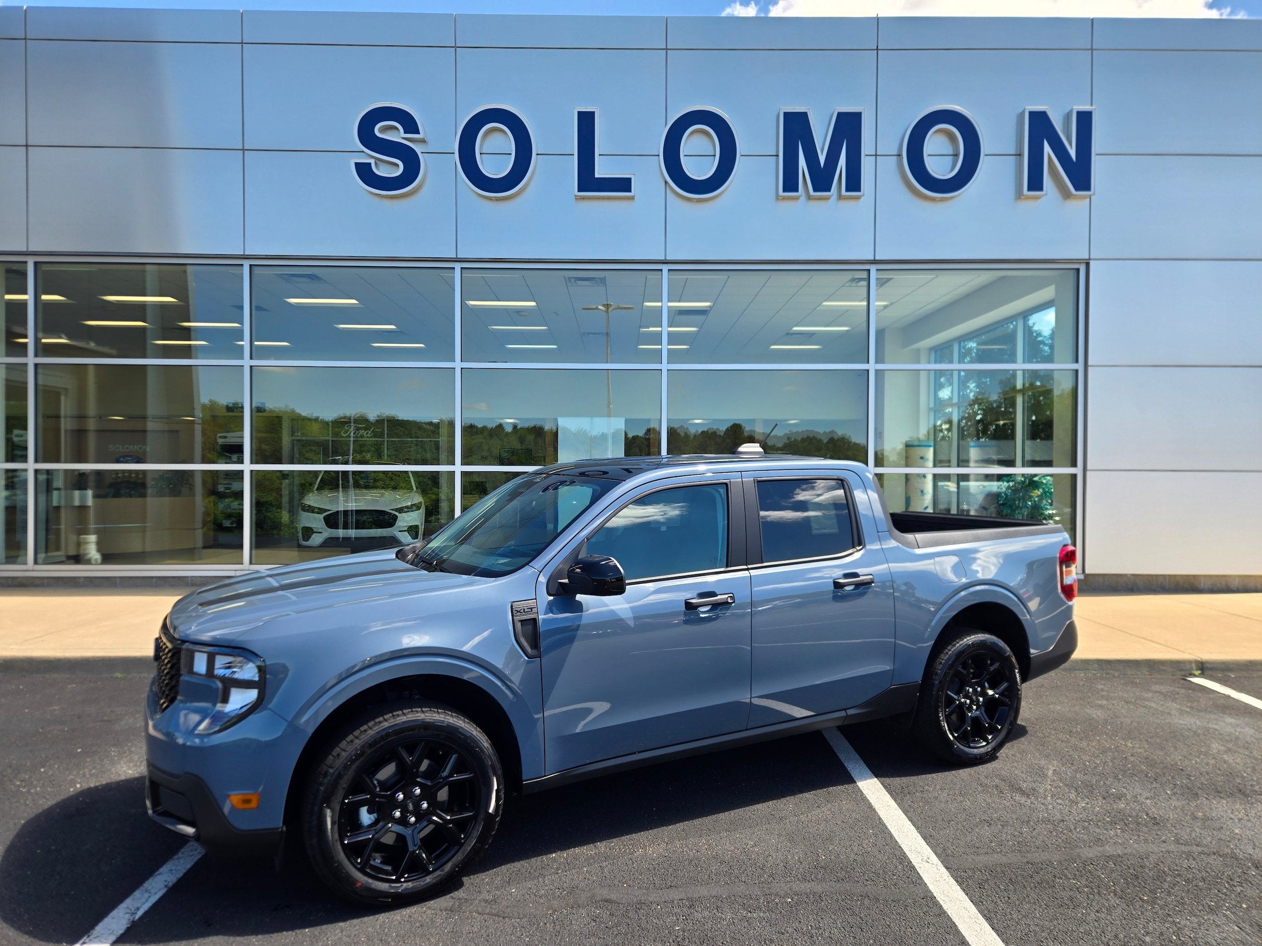 New 2026 Ford Maverick XLT w/ XLT Luxury Package