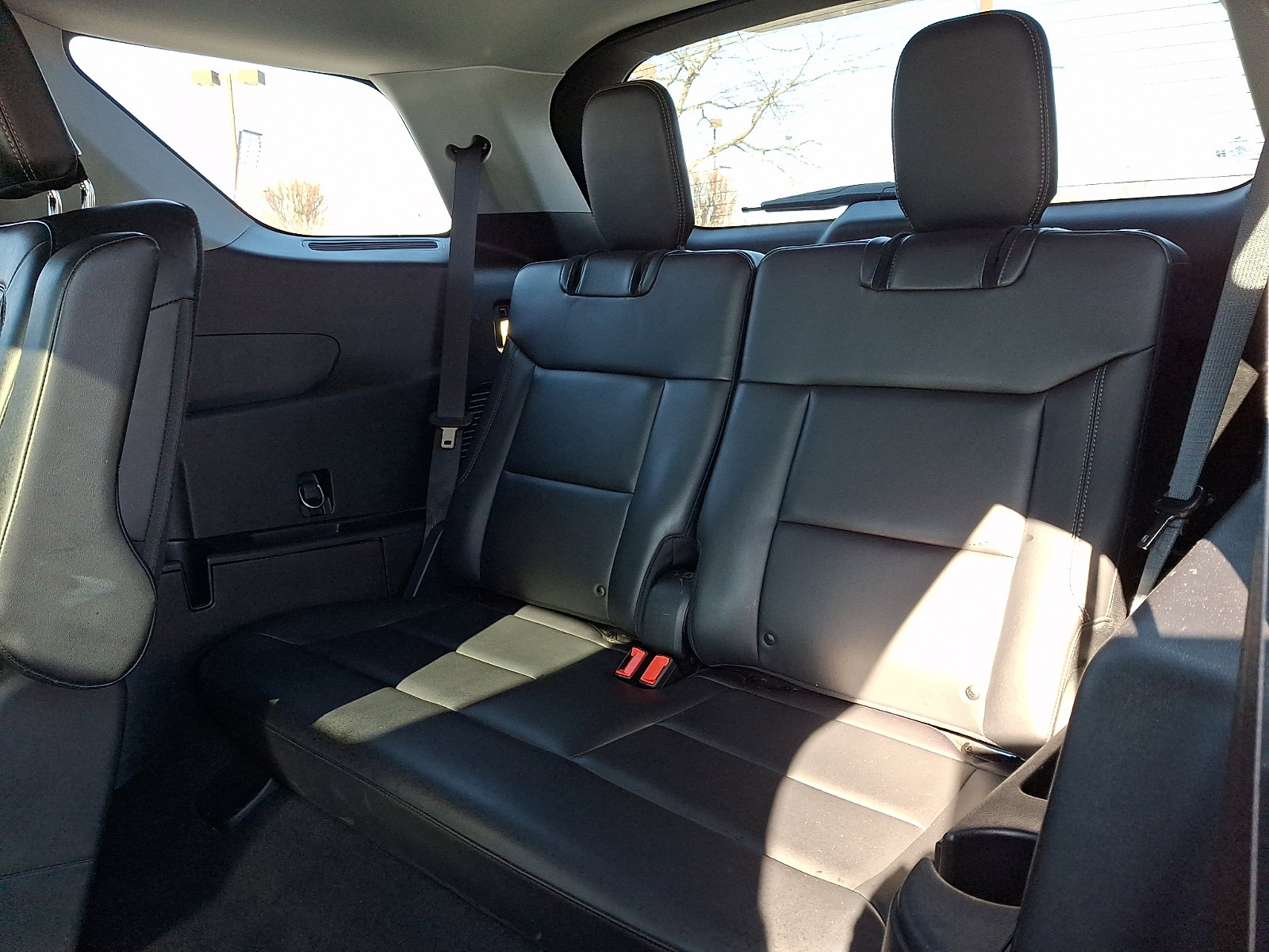 Used 2021 Ford Explorer XLT w/ Equipment Group 202A image 11