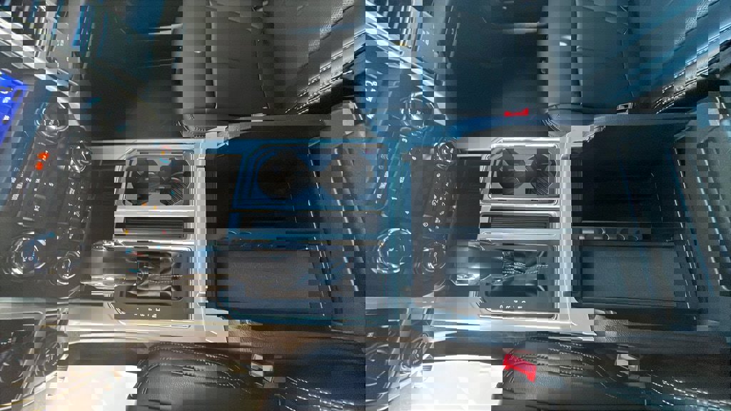 Used 2020 Ford F150 Lariat image 12