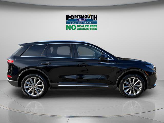 Used 2022 Lincoln Corsair AWD w/ Premium Package image 5