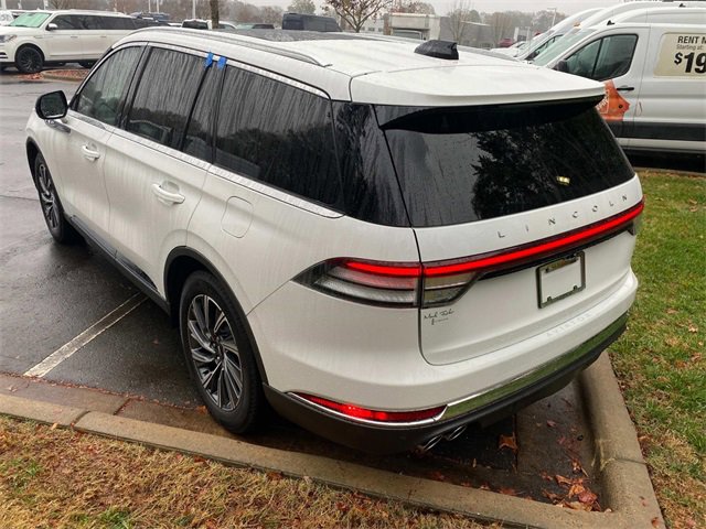 Used 2025 Lincoln Aviator 2WD image 31