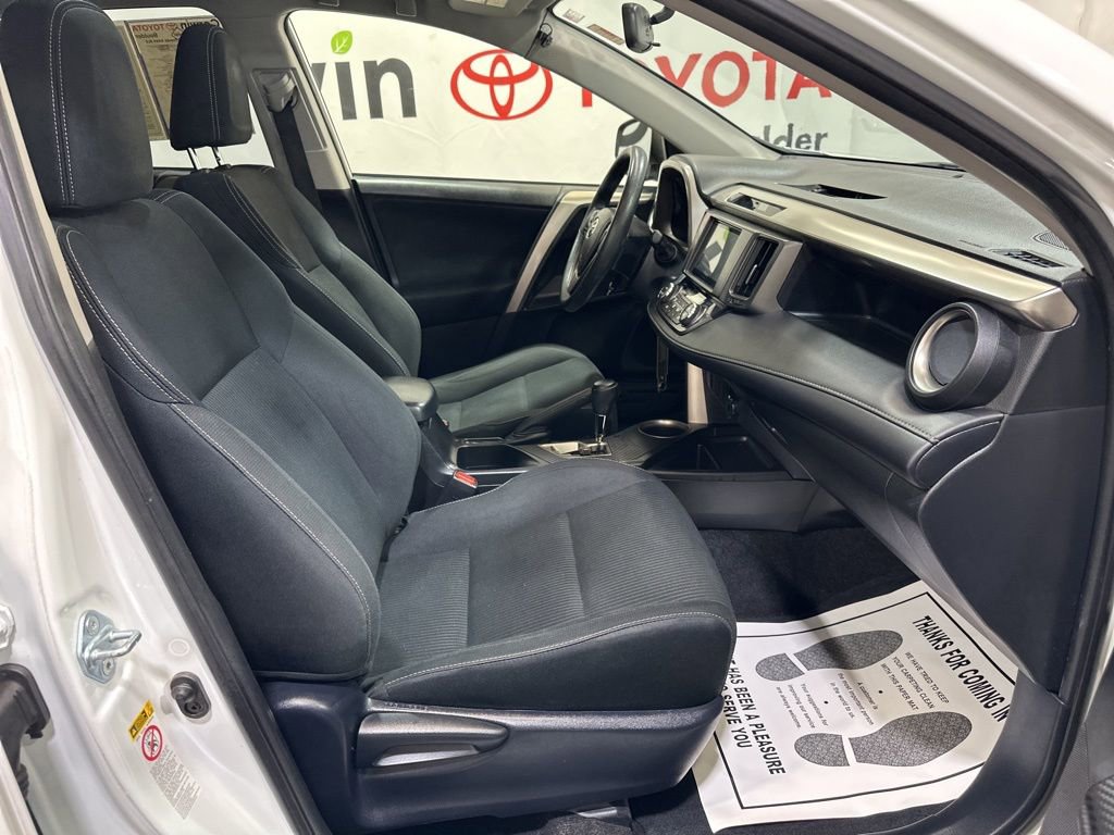 Used 2014 Toyota RAV4 XLE image 12