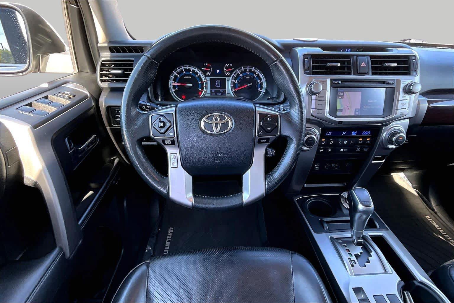 Used 2014 Toyota 4Runner Limited AWD/4WD image 5