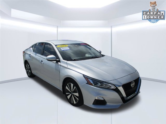 Used 2022 Nissan Altima 2.5 SV