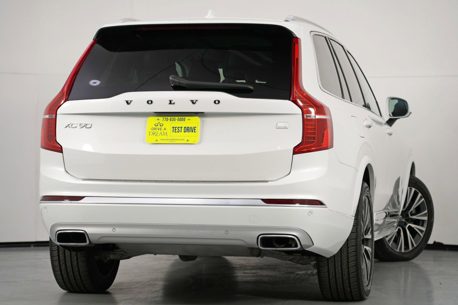 Used 2021 Volvo XC90 T8 Inscription Expression w/ Protection Package Premier image 5