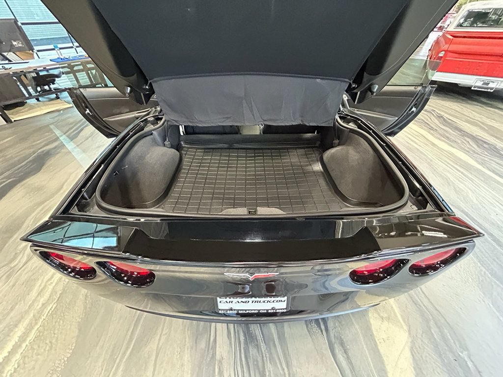 Used 2008 Chevrolet Corvette Z06 w/ Preferred Equipment Group RWD image 37