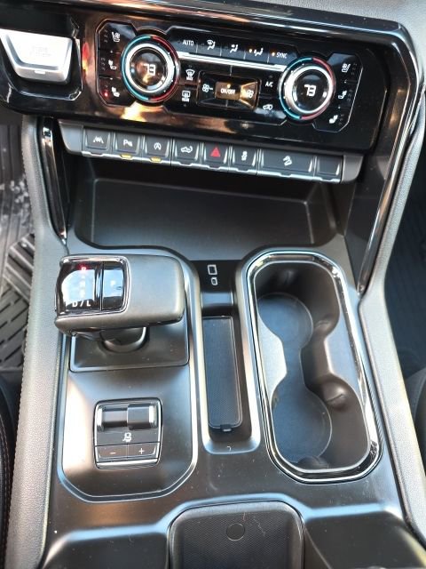 Used 2023 GMC Sierra 1500 AT4 w/ AT4 Premium Package image 27