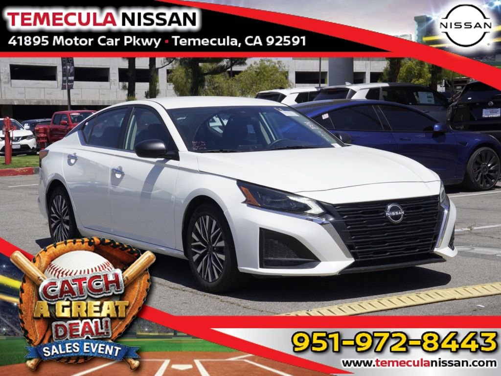 Certified 2024 Nissan Altima 2.5 SV FWD image 1