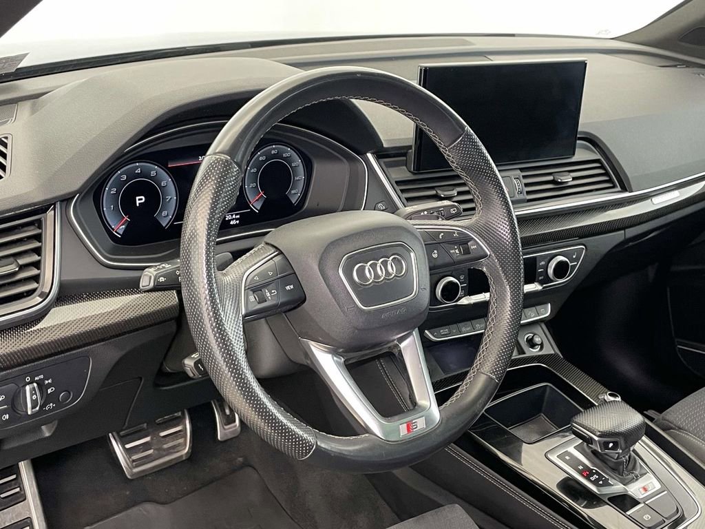 Certified 2022 Audi SQ5 Premium Plus w/ Premium Plus Package image 4