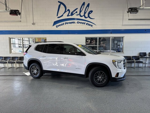 Used 2025 GMC Acadia Elevation