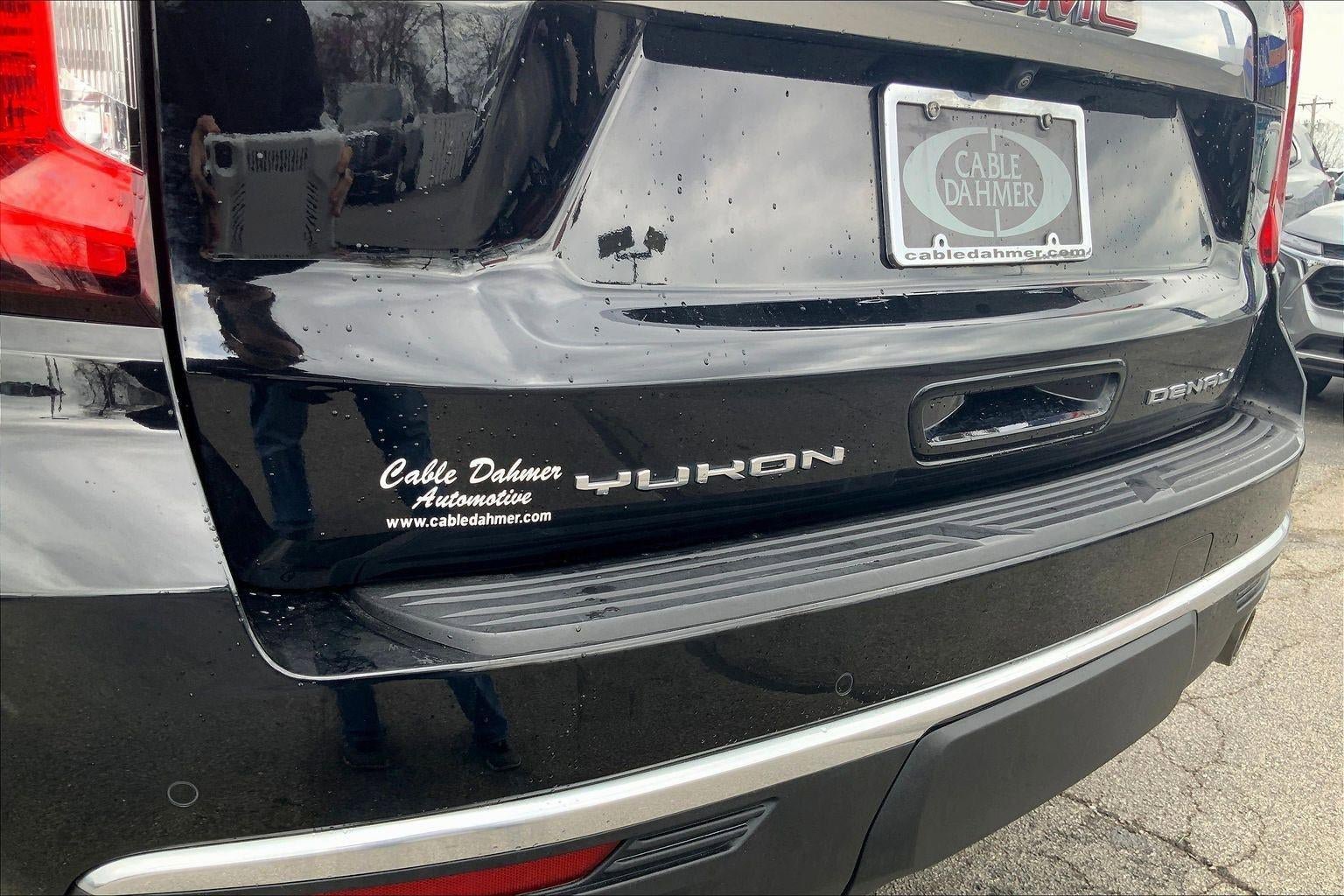 Used 2023 GMC Yukon XL Denali AWD/4WD image 29