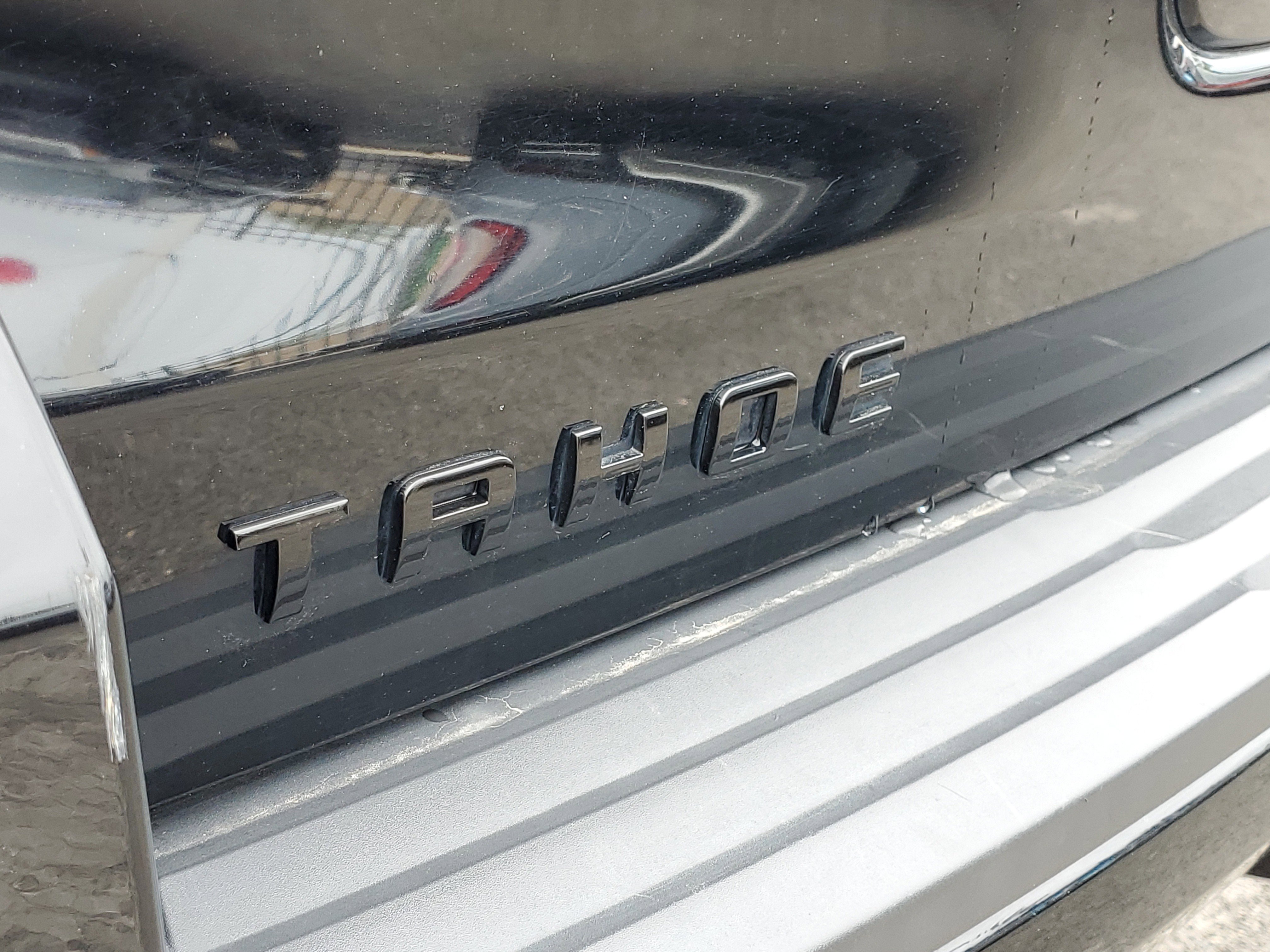 Used 2019 Chevrolet Tahoe LT w/ RST Edition AWD/4WD image 8