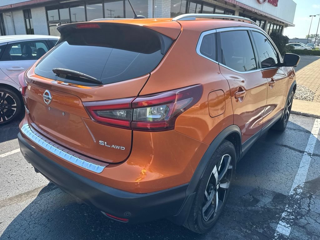 Used 2020 Nissan Rogue Sport SL w/ Premium Package AWD/4WD image 3
