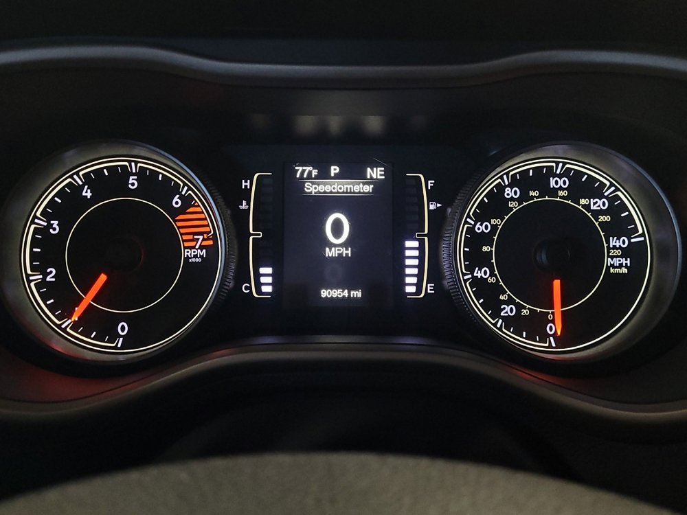 Used 2018 Jeep Cherokee Latitude image 23