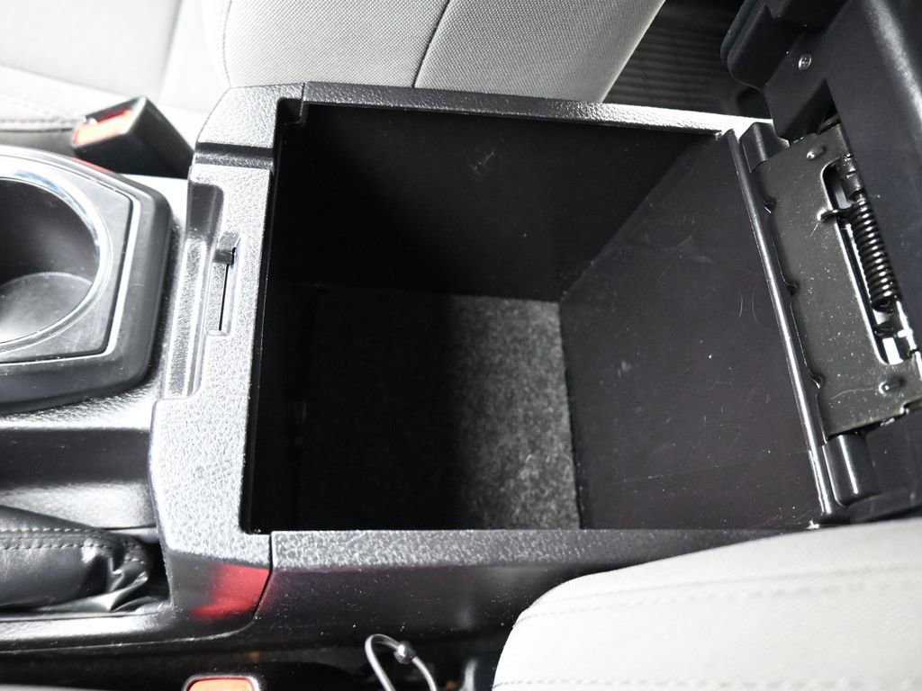 Used 2016 Toyota Tacoma SR w/ SR Convenience Package image 20