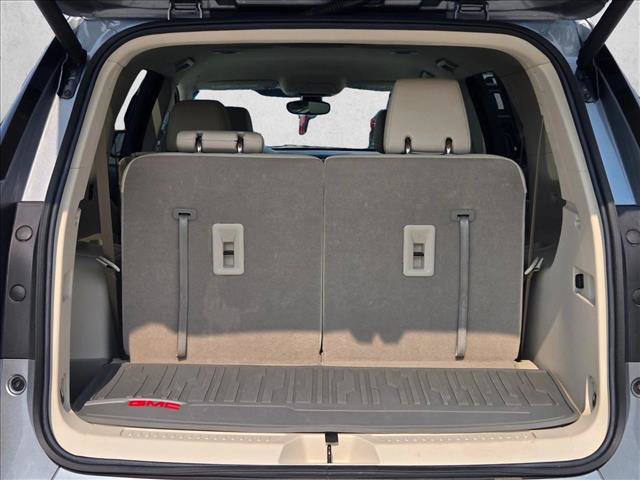 Used 2023 GMC Acadia Denali FWD image 6