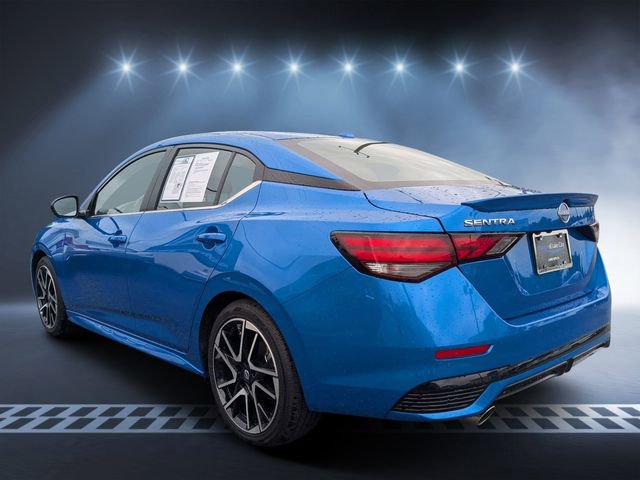 Used 2025 Nissan Sentra SR w/ SR Premium Package FWD image 5