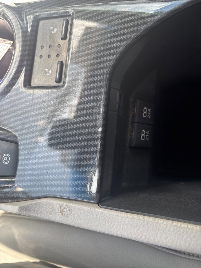 Used 2018 Toyota Camry XSE image 25