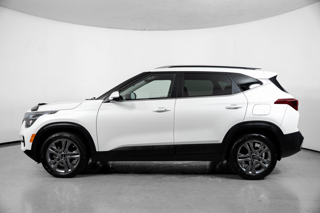 Used 2023 Kia Seltos S FWD image 11