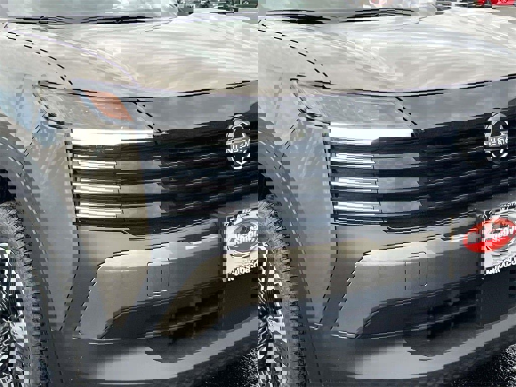 New 2026 Nissan Kicks SV w/ SV Premium Package image 8