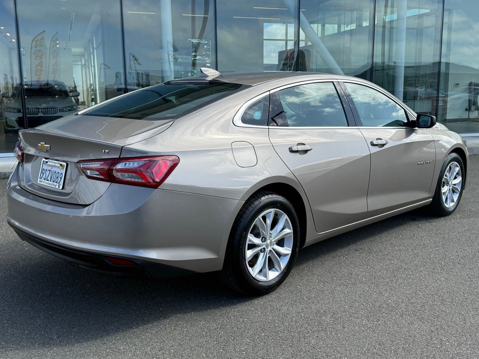 Used 2022 Chevrolet Malibu LT image 8