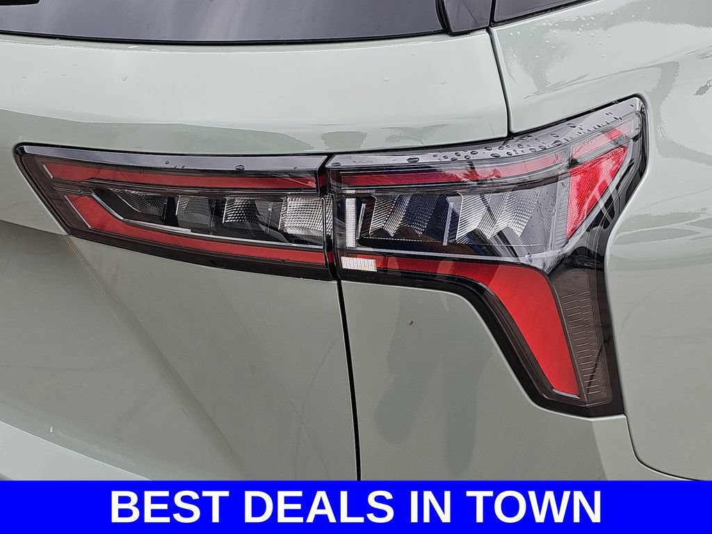 New 2026 Chevrolet Equinox LT w/ Safety and Technology Package FWD image 41