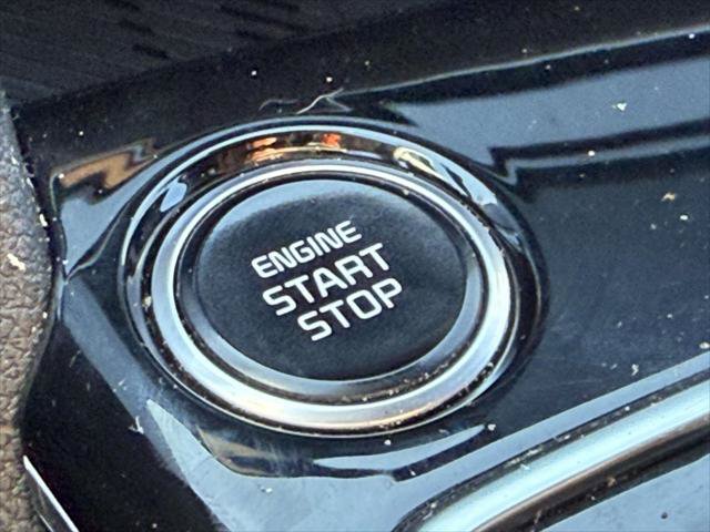 Used 2024 Kia Sportage EX AWD/4WD image 32
