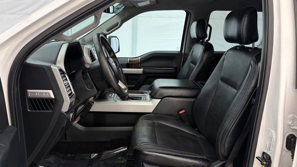 Used 2015 Ford F150 Lariat w/ Equipment Group 502A Luxury AWD/4WD image 10