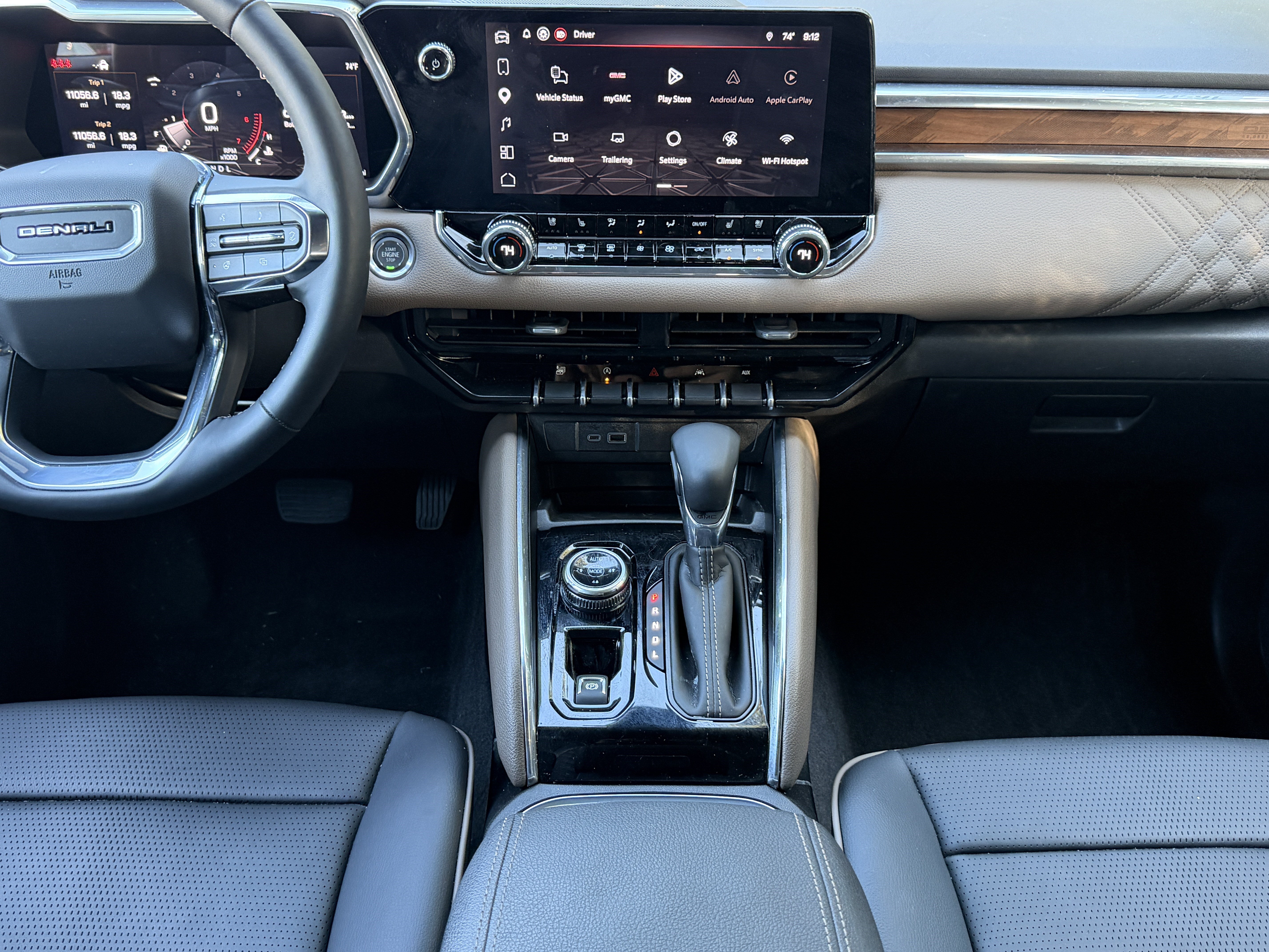 Used 2026 GMC Canyon Denali AWD/4WD image 18