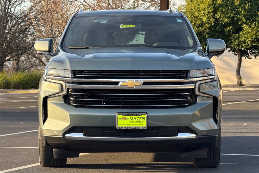 Used 2024 Chevrolet Suburban LT image 6