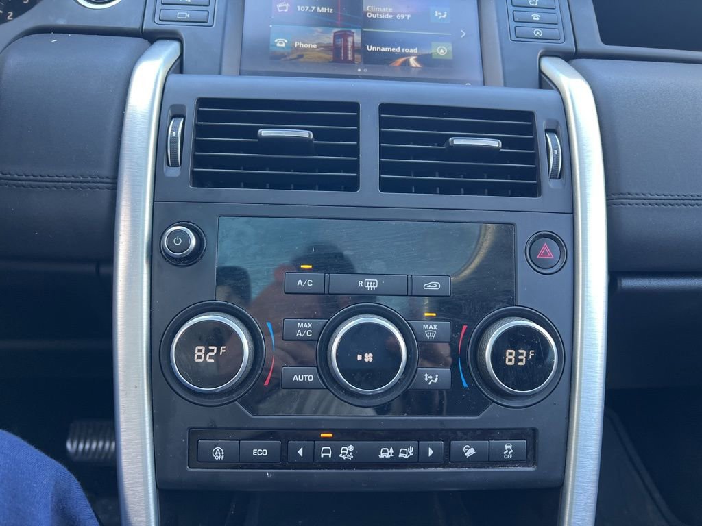 Used 2018 Land Rover Discovery Sport HSE image 22