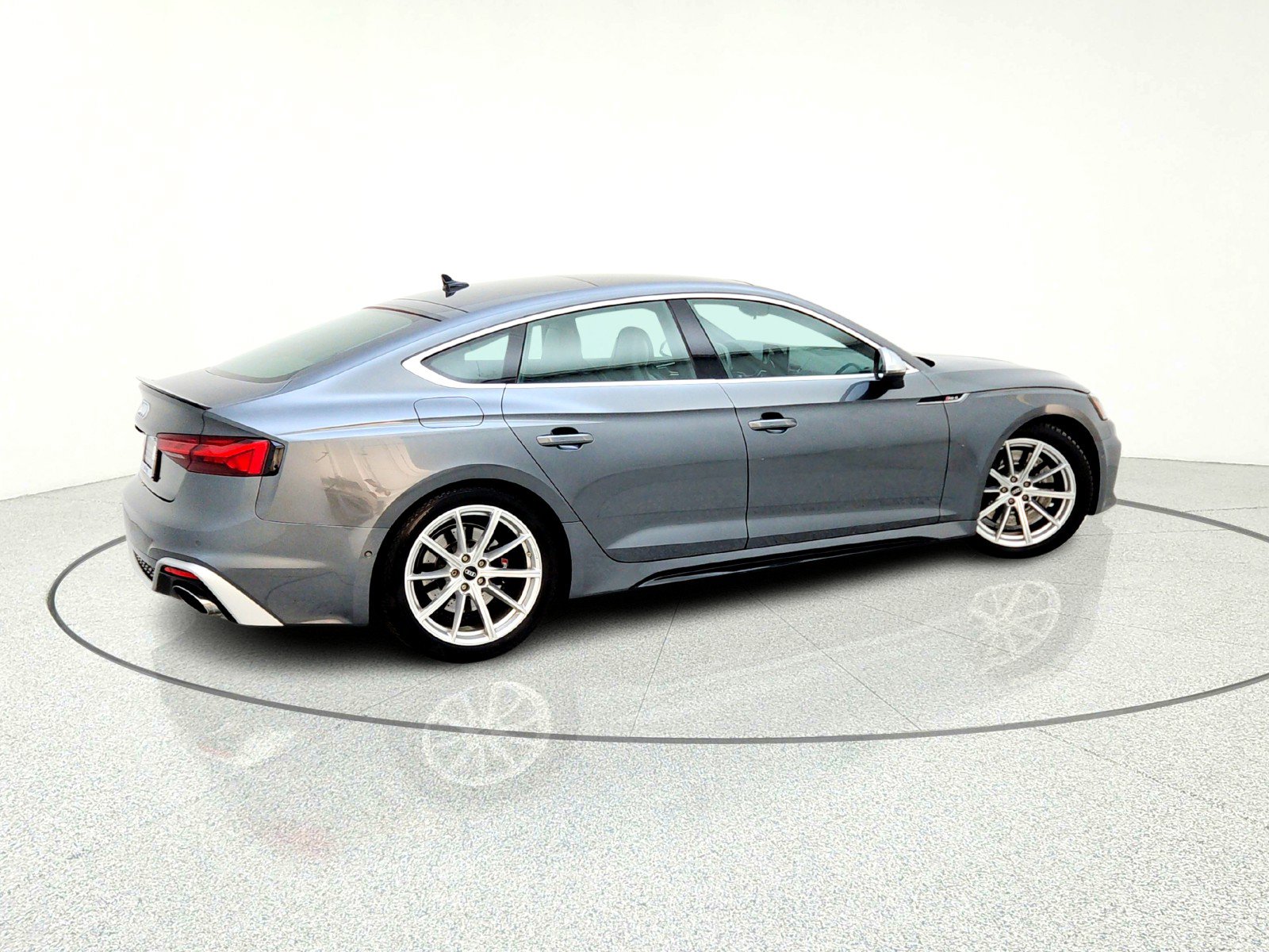 Used 2023 Audi RS 5 Sportback image 10