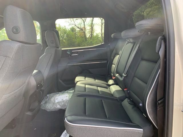 New 2026 GMC Sierra EV Elevation w/ Premium Package image 25