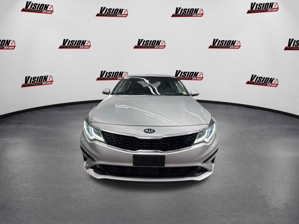 Used 2019 Kia Optima EX image 2