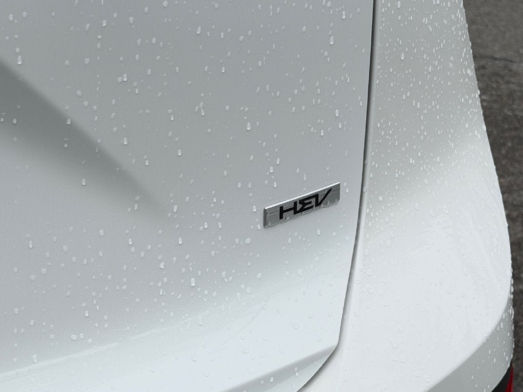Used 2025 Kia Niro LX FWD image 35