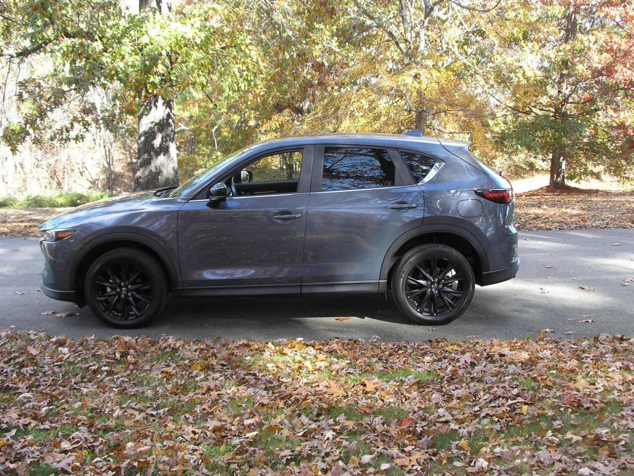 Used 2023 MAZDA CX-5 Carbon Edition image 11