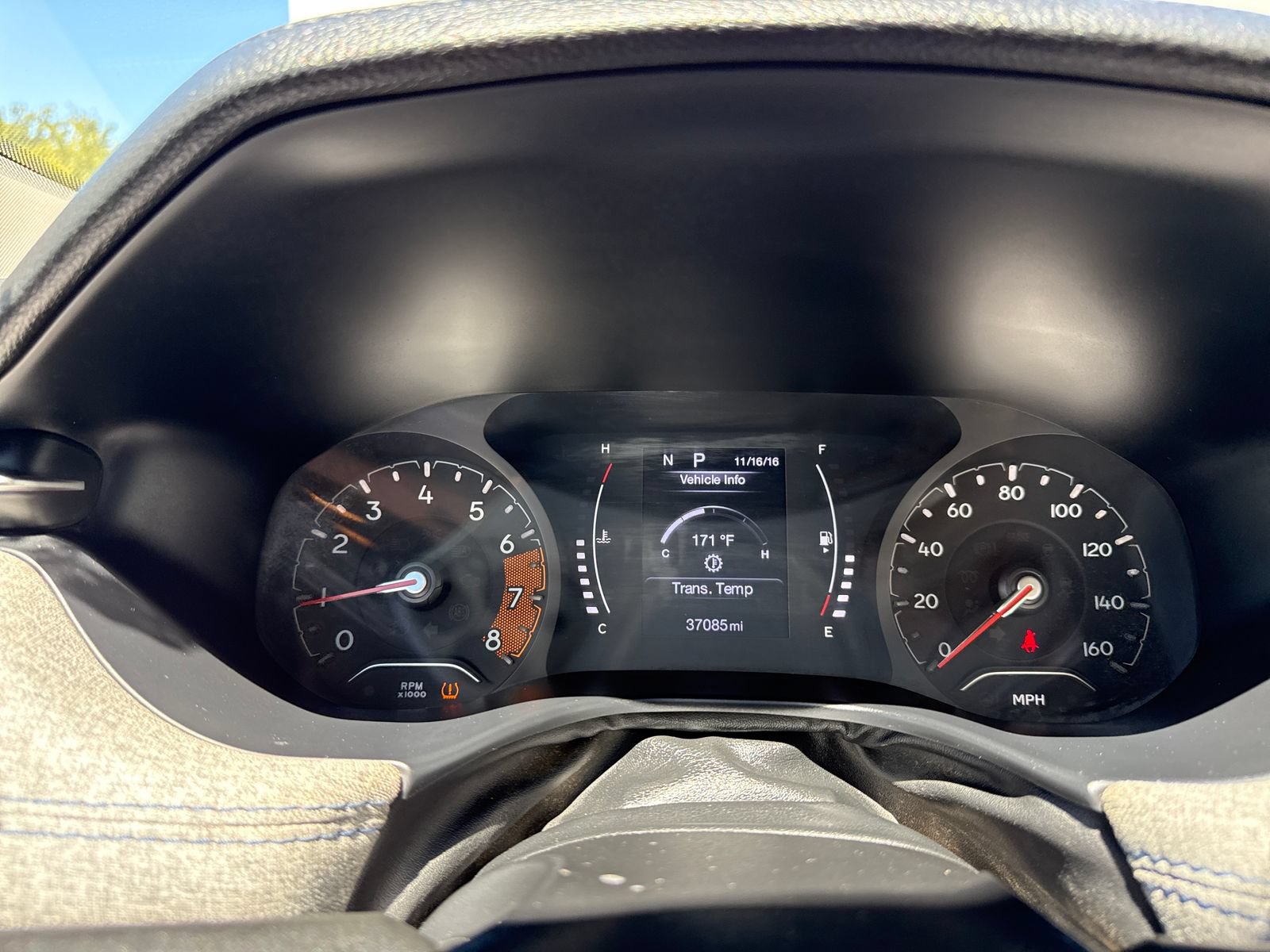 Used 2022 Jeep Compass Latitude FWD image 15