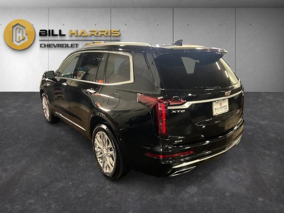 Used 2024 Cadillac XT6 Premium Luxury w/ LPO, Floor Liner Package image 11