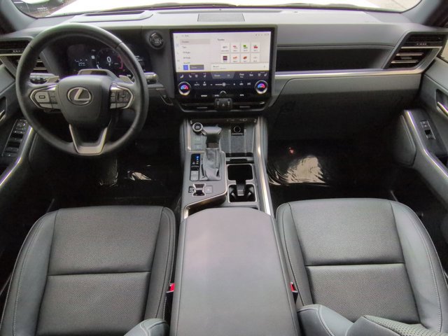 Used 2024 Lexus GX 550 w/ Accessory Package (Z1) AWD/4WD image 15